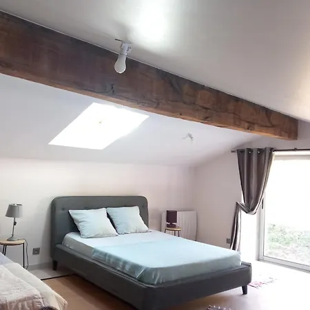 Bâtisse Ardechoise Avec Piscine Saint-Prix (Ardeche)