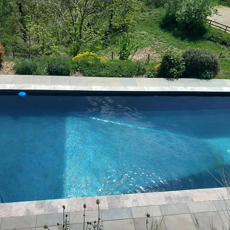 Batisse Ardechoise Avec Piscine 度假居 *