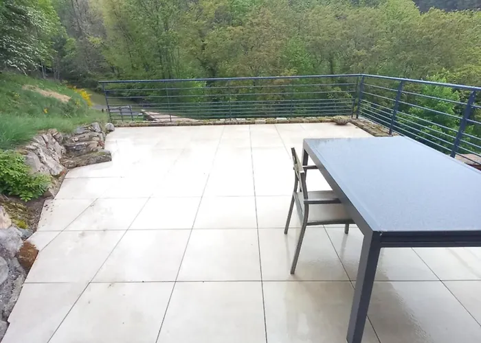 Holiday home Batisse Ardechoise Avec Piscine *