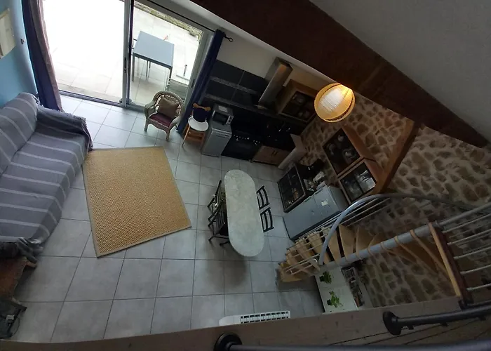 Batisse Ardechoise Avec Piscine * Saint-Prix (Ardeche)